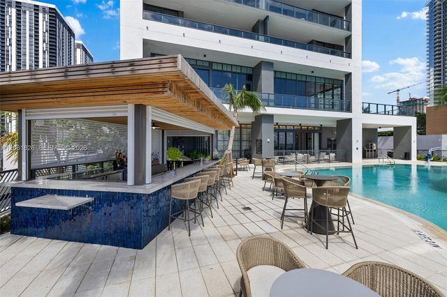 159 NE 6th St 3212, Miami, FL 33132