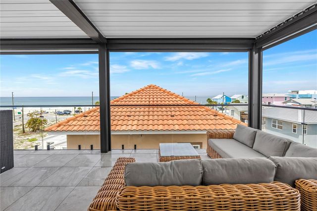 30 80TH AVENUE, Treasure Island, FL 33706