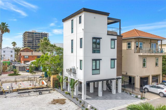 30 80TH AVENUE, Treasure Island, FL 33706