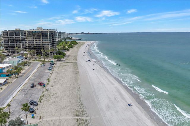 30 80TH AVENUE, Treasure Island, FL 33706