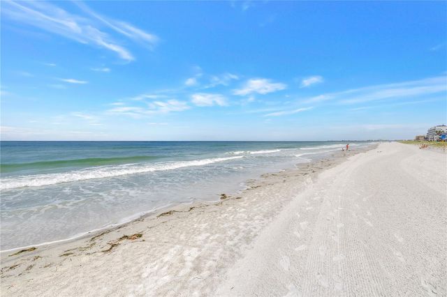30 80TH AVENUE, Treasure Island, FL 33706