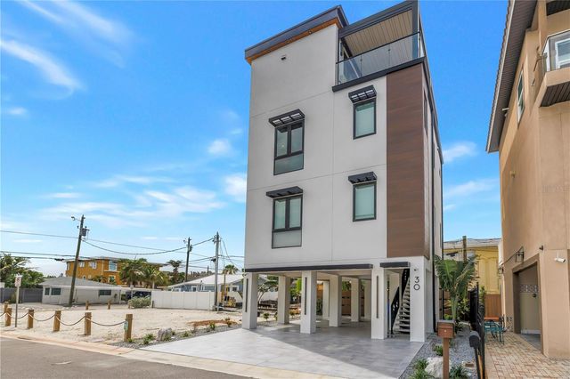 30 80TH AVENUE, Treasure Island, FL 33706