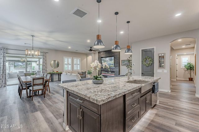 22900 E REINS Road, Queen Creek, AZ 85142