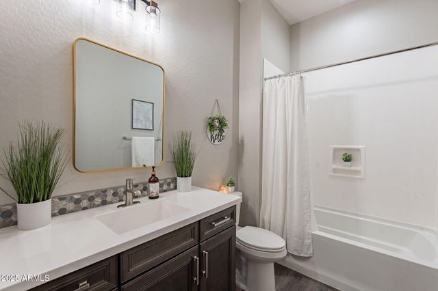 22900 E REINS Road, Queen Creek, AZ 85142