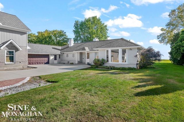 26926 Koerber Street, St Clair Shores, MI 48081