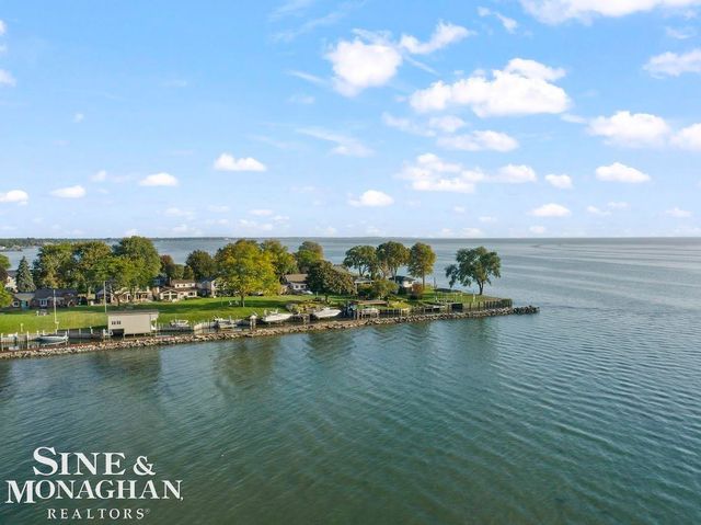 26926 Koerber Street, St Clair Shores, MI 48081