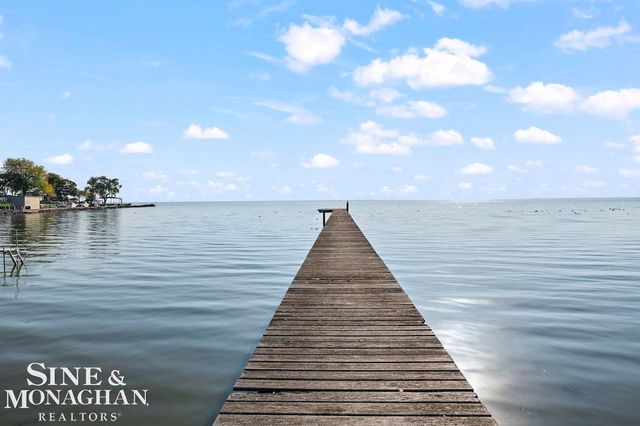 26926 Koerber Street, St Clair Shores, MI 48081