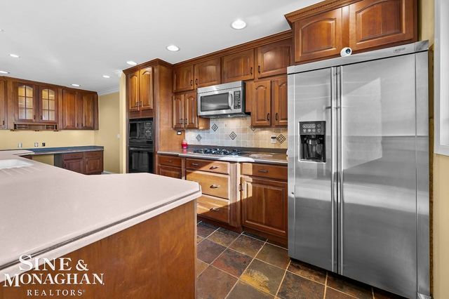 26926 Koerber Street, St Clair Shores, MI 48081