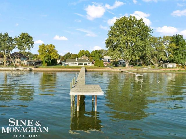 26926 Koerber Street, St Clair Shores, MI 48081