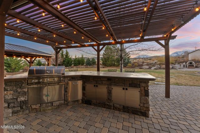 2220 Whites Creek Lane, Reno, NV 89511