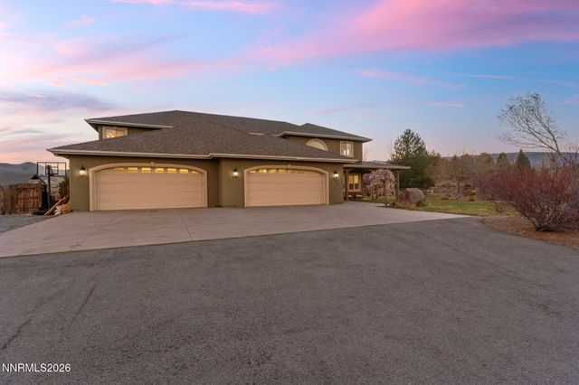 2220 Whites Creek Lane, Reno, NV 89511