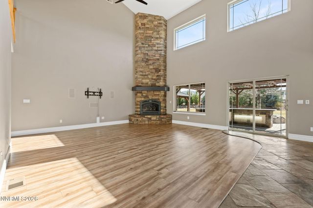 2220 Whites Creek Lane, Reno, NV 89511