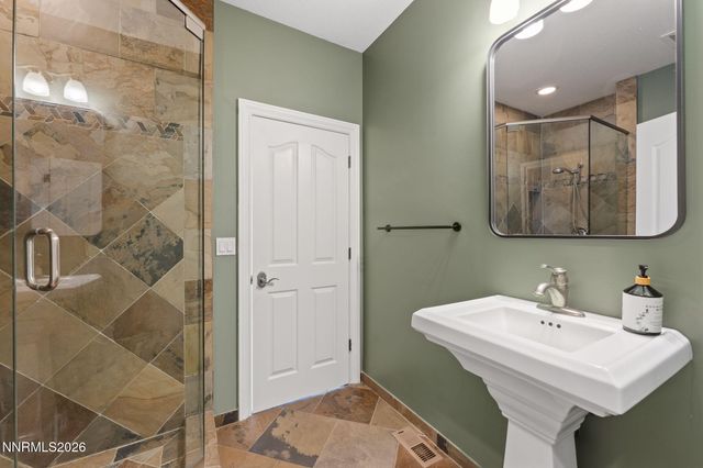 2220 Whites Creek Lane, Reno, NV 89511