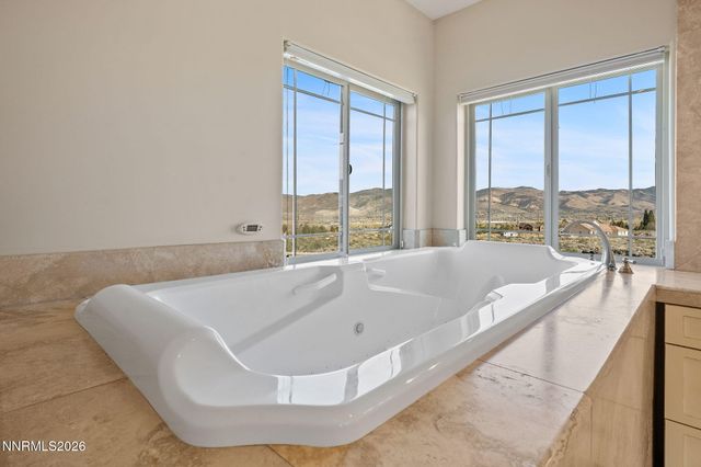 2220 Whites Creek Lane, Reno, NV 89511