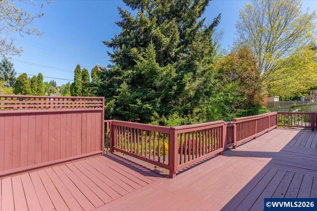 2537 Hoo Doo Dr NW, Salem, OR 97304