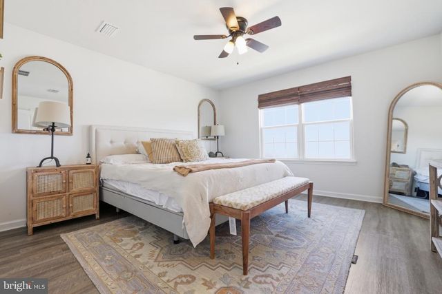 5319 HOLLEY OAK LN, Fredericksburg, VA 22407