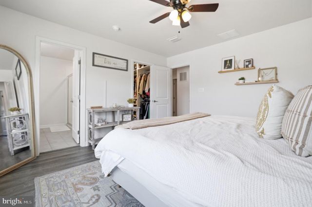 5319 HOLLEY OAK LN, Fredericksburg, VA 22407