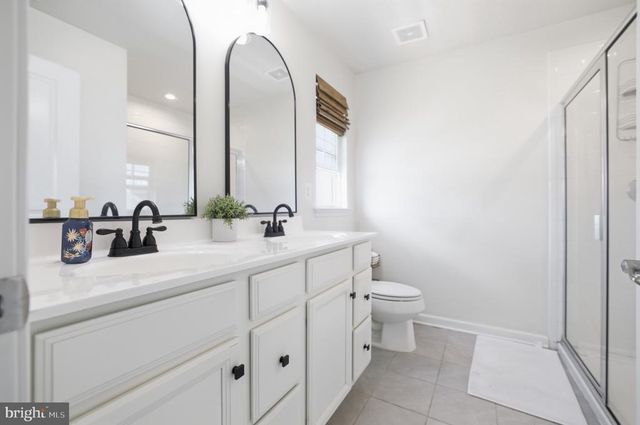 5319 HOLLEY OAK LN, Fredericksburg, VA 22407
