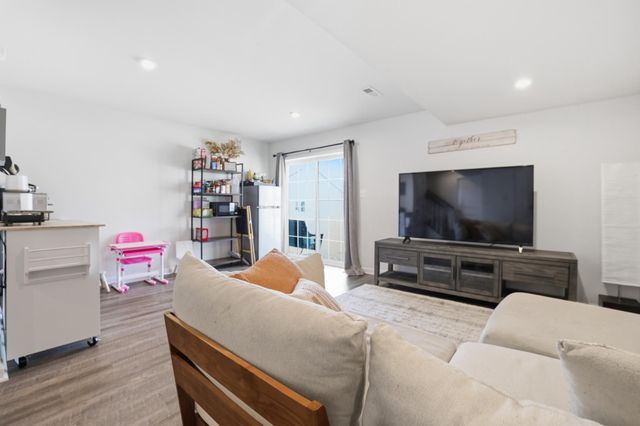 5319 HOLLEY OAK LN, Fredericksburg, VA 22407