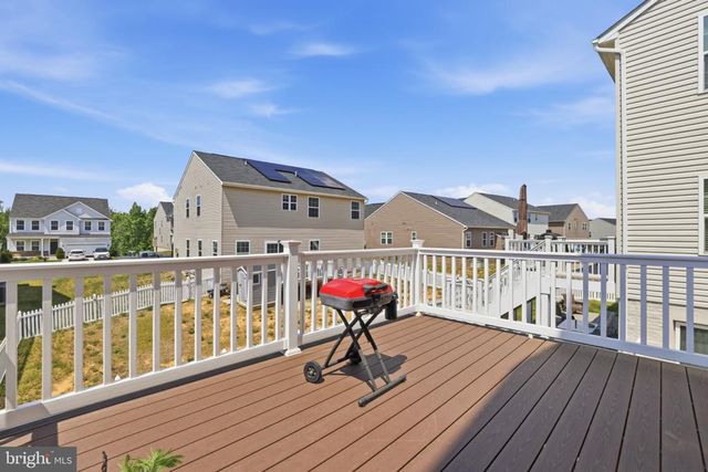 5319 HOLLEY OAK LN, Fredericksburg, VA 22407