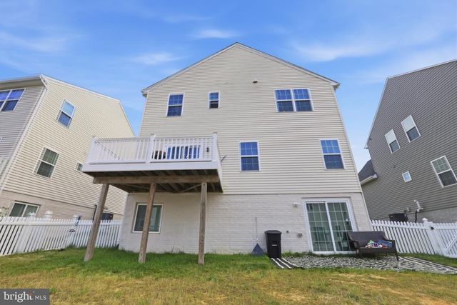 5319 HOLLEY OAK LN, Fredericksburg, VA 22407