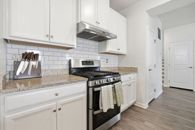5319 HOLLEY OAK LN, Fredericksburg, VA 22407