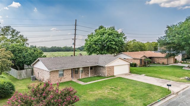 5708 Lynn Street, Greenville, TX 75402