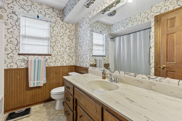 5708 Lynn Street, Greenville, TX 75402