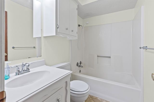 5708 Lynn Street, Greenville, TX 75402