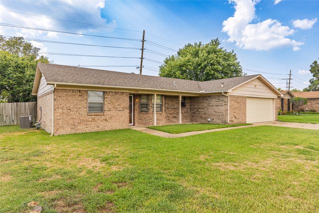 5708 Lynn Street, Greenville, TX 75402