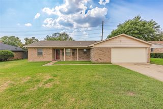 5708 Lynn Street, Greenville, TX 75402