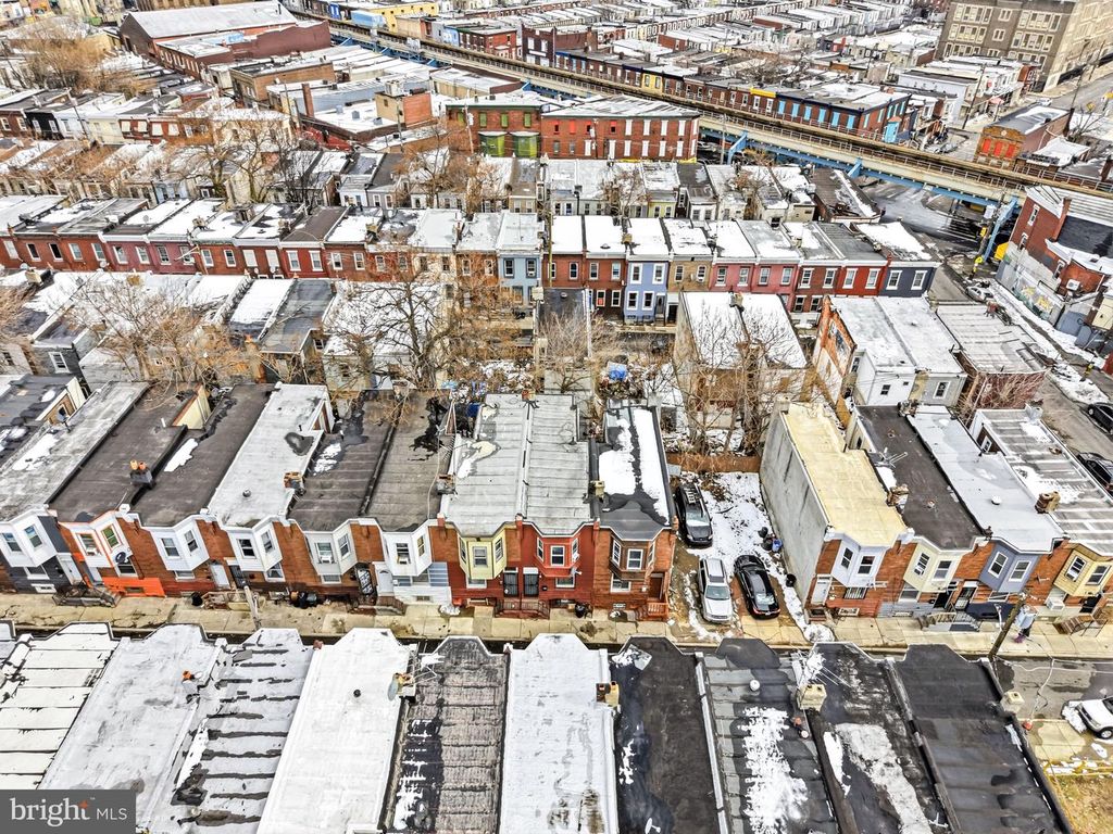 Image 3 of property listing at 3117 CUSTER ST, Philadelphia, PA 19134