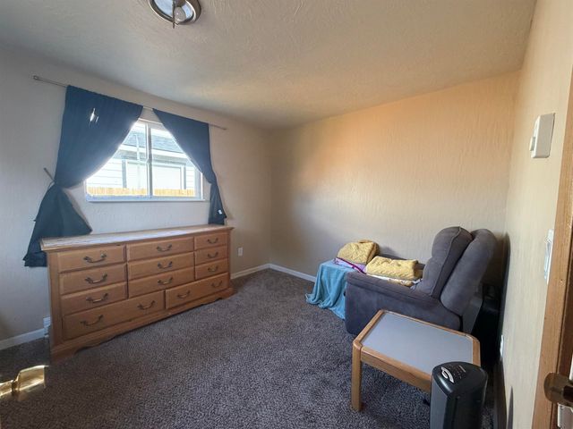 915 E Everett Ave, Spokane, WA 99207