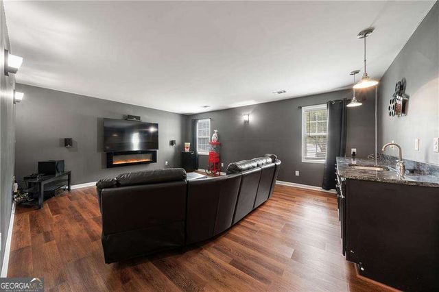 55 Meridian Point, Dallas, GA 30132