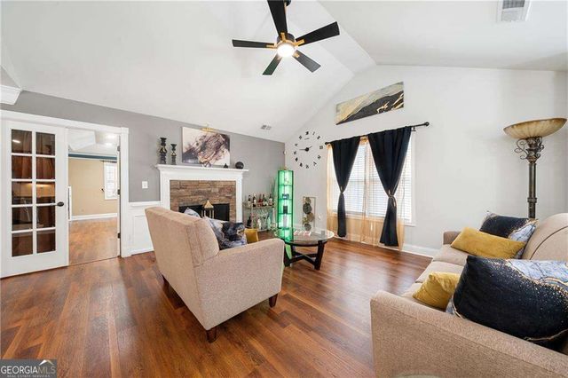 55 Meridian Point, Dallas, GA 30132