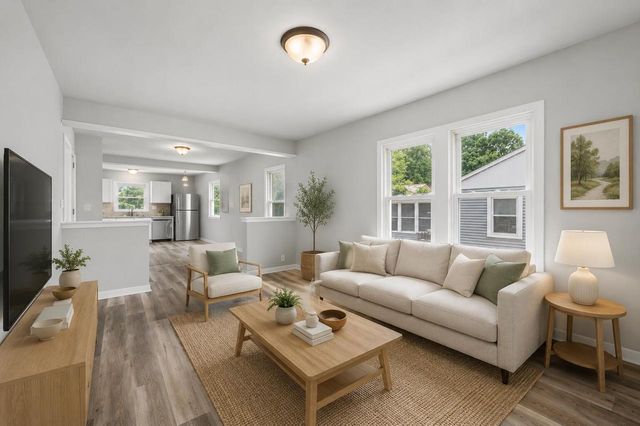 1209 Ellis STREET, Waukesha, WI 53186