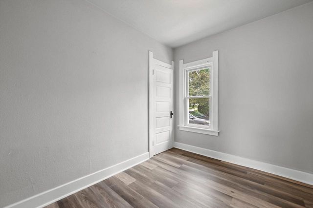 1209 Ellis STREET, Waukesha, WI 53186