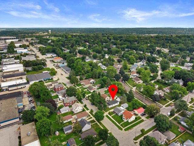 1209 Ellis STREET, Waukesha, WI 53186