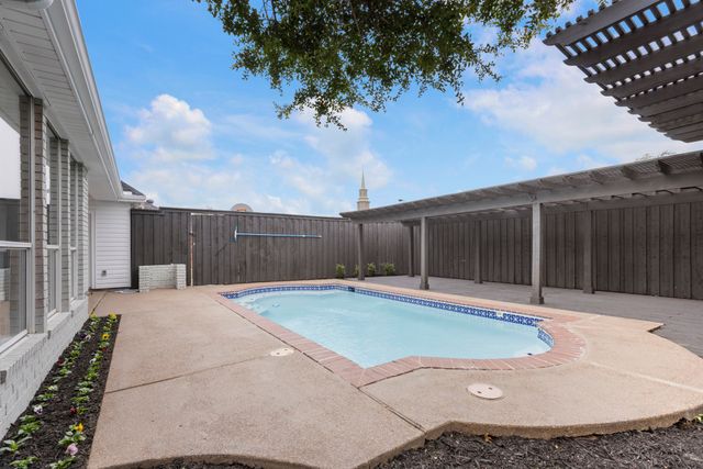 6709 Mossberg Drive, Plano, TX 75023