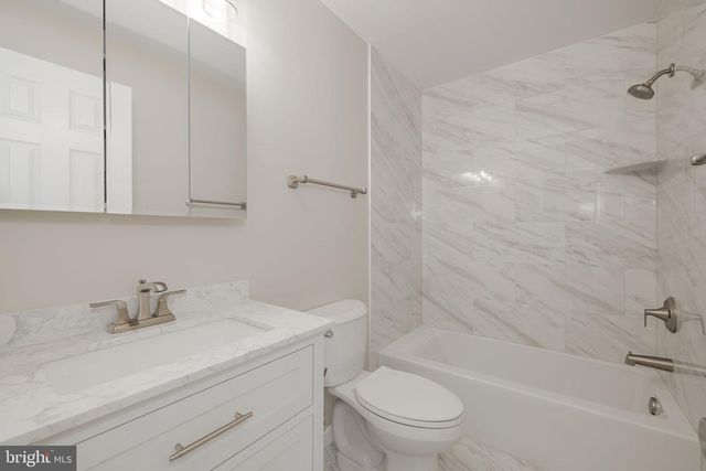 6110 JOUST LN, Alexandria, VA 22315