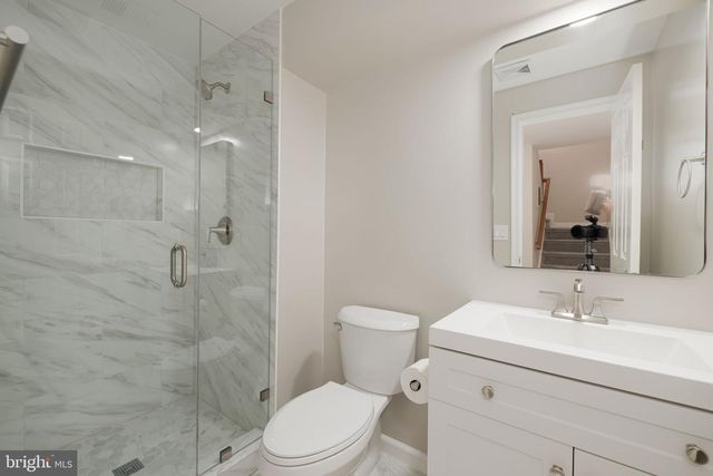 6110 JOUST LN, Alexandria, VA 22315