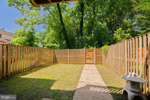 6110 JOUST LN, Alexandria, VA 22315
