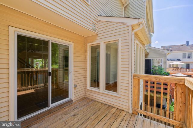 6110 JOUST LN, Alexandria, VA 22315