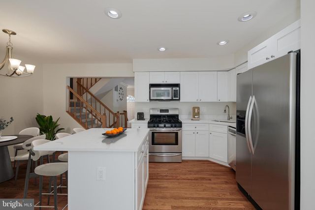 6110 JOUST LN, Alexandria, VA 22315