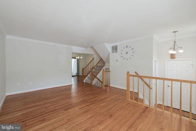 6110 JOUST LN, Alexandria, VA 22315