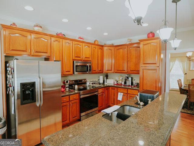 135 Fischer Spur Road, Newnan, GA 30265