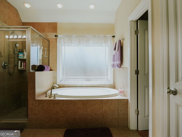 135 Fischer Spur Road, Newnan, GA 30265