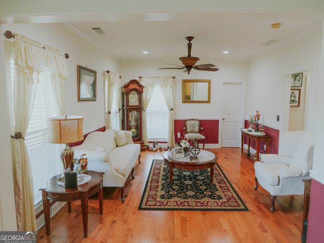 135 Fischer Spur Road, Newnan, GA 30265