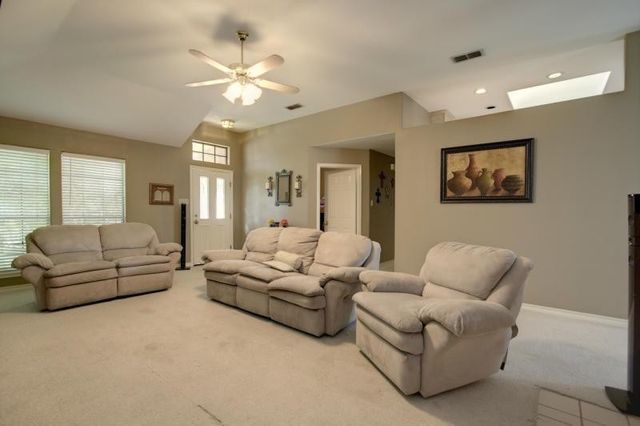 4510 Silver Hollow Dr, Corpus Christi, TX 78413