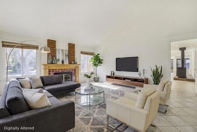 313 Oakberry Way, San Jose, CA 95123